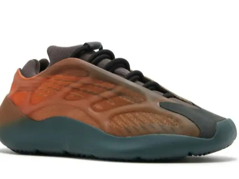 adidas Yeezy 700 V3 Shoes Copper Fade Men's YZY Size US 10