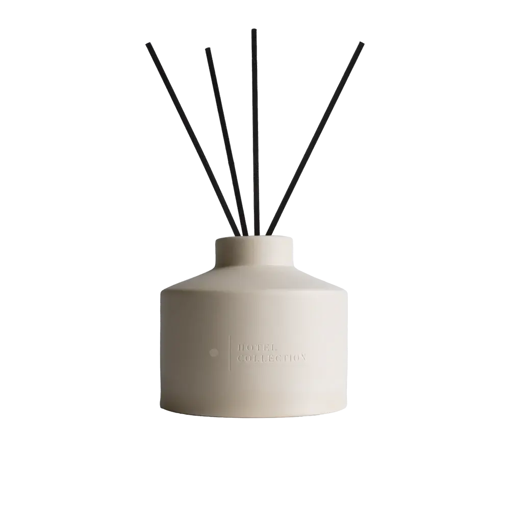Hotel Collection- Ceramic Reed Diffuser 500mL (16.9 Fl Oz) Hotel Collection- Ceramic Reed Diffuser 500mL (16.9 Fl Oz)