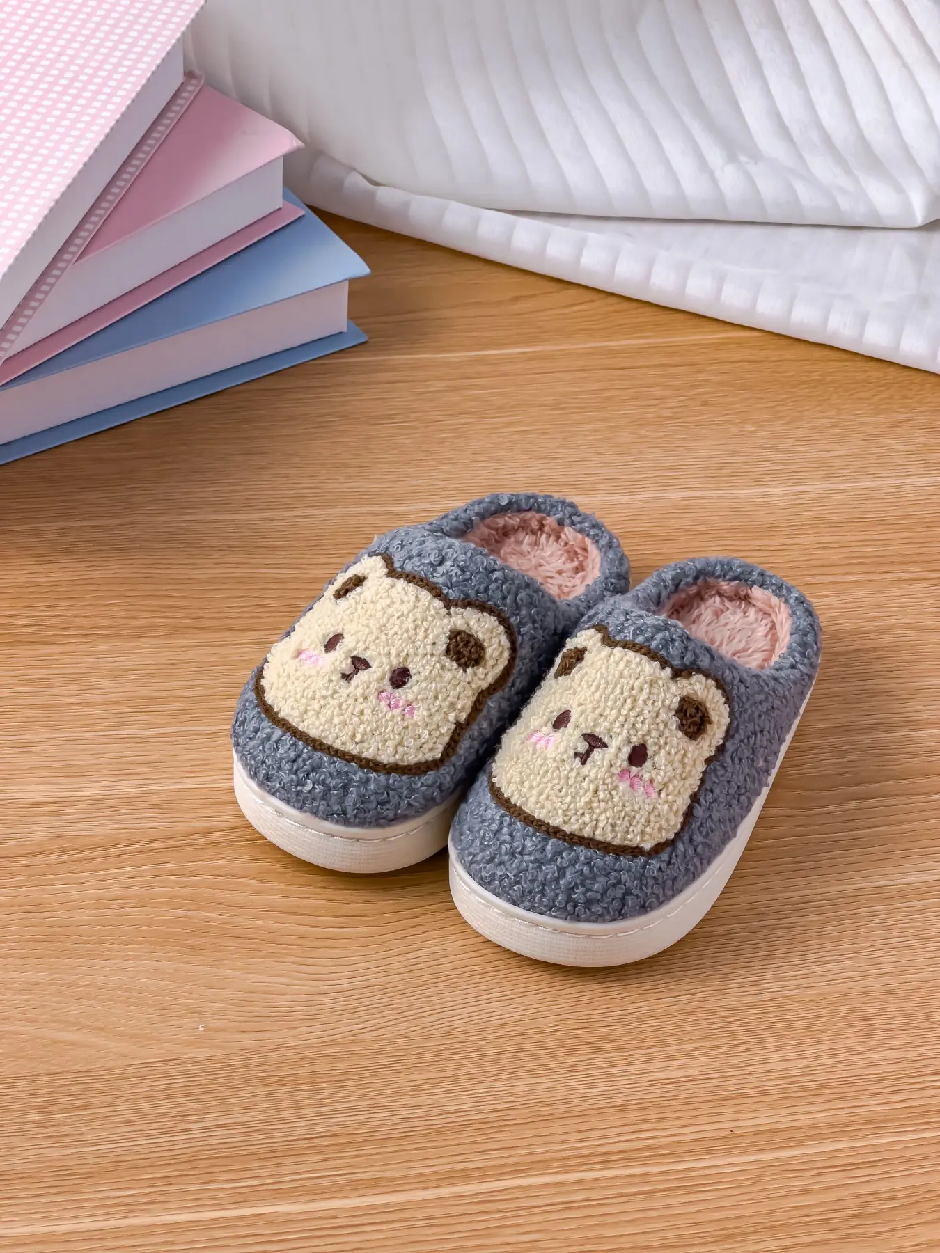 Soft Plush Bear Slippers for Kids, Warm Winter Indoor Shoes for Boys & Girls, Cozy Pink Home Footwear for Pre-schoolers, Toddler Slippers