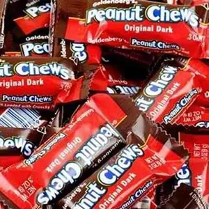 Peanut Chew Dark Chocolate Bulk 4.4 lb - Dark Chocolate with Peanut Flavor - Ideal for Snacking Dessert Bonbon