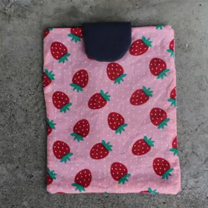 Strawberry E-Reader Sleeve Cover, Kindle Case, Handmade Fabric, Paperwhite Scribe, Cottage Core, Tablet Oasis Genreation Book, Lined, Fruit