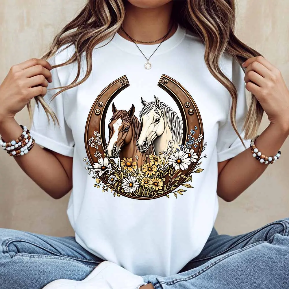 Horse And Floral Horseshoe Print T Shirt Women Casual Short Sleeve Top Summer Fashion Trendy Graphic Tee