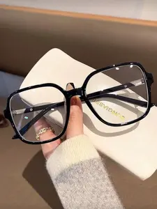 Women's Retro Fashion Large Frame Glasses, Clear Lenses for Computer Reading Gaming TV & Phone, Anti-Blue Light, All Seasons, Square Frame Eyeglasses