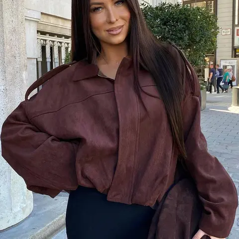 Women's Lapel‑Collar Faux Suede Batwing Sleeve Bomber Jacket, 2026 Fashion Casual Cropped Zip‑Up Oversized Solid Jacket, Chic Streetwear Long Sleeve Outerwear for Autumn and Spring