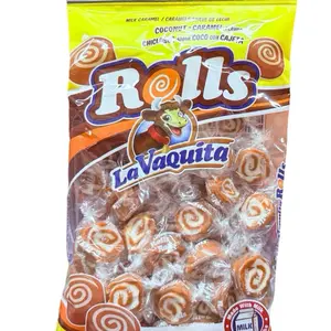 Rolls chiclosos sabor a coco con cajeta