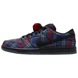 Nardwuar x Nike Dunk Low SB 'Tam O' Shanter Hat'