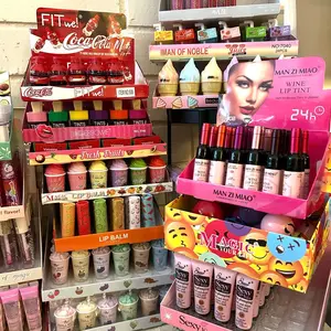 Deluxe Lip Gloss Makeup self pick bundle LIVE