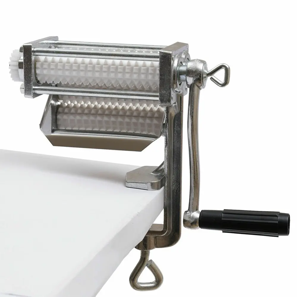 Small Silver Hand-Crank Meat Tenderizer Machine with Cast Iron Roller, Home-Use Kitchenware & Culinary Prep Tool, Outdoor Cooking Utensil