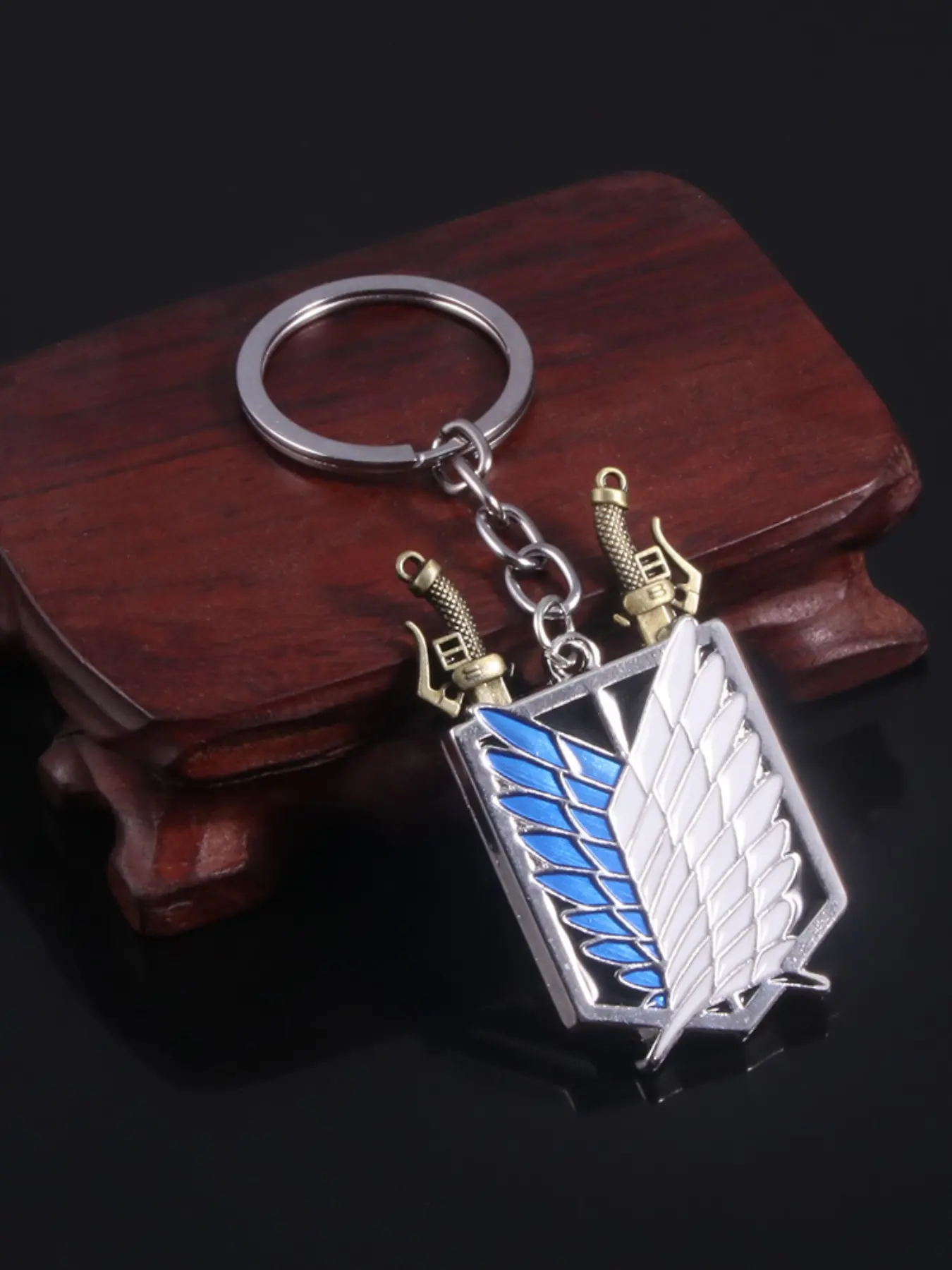 1Pcs Anime Attack on Titan Necklace Shingeki No Kyojin Wings of Freedom Survey Sword Punk Necklace for Women Men Cospaly Jewelry, Aesthetic Jewelry Gift, Modern Fashion Accessories, Modern Versatile Accessories, Fashionable Accessory