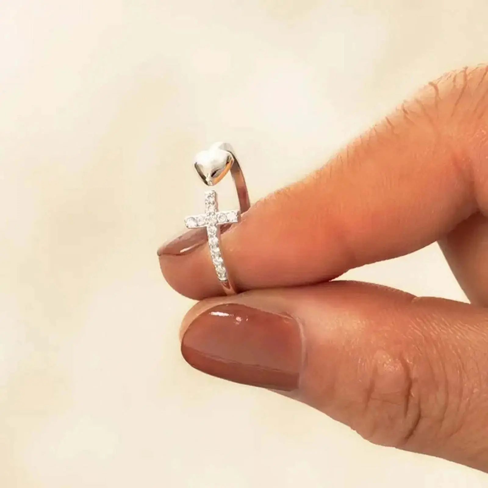 Adjustable Love Cross Ring in Silver-Tone Alloy for Women, Minimalist Faith-Inspired Daily Wear Gift Jewelry, Casual, Unisex, Wedding Anniversary Ring, Polished Look, Cross Motif, Birthday, Elegant, Everyday, Multi-Size, Metal Coating