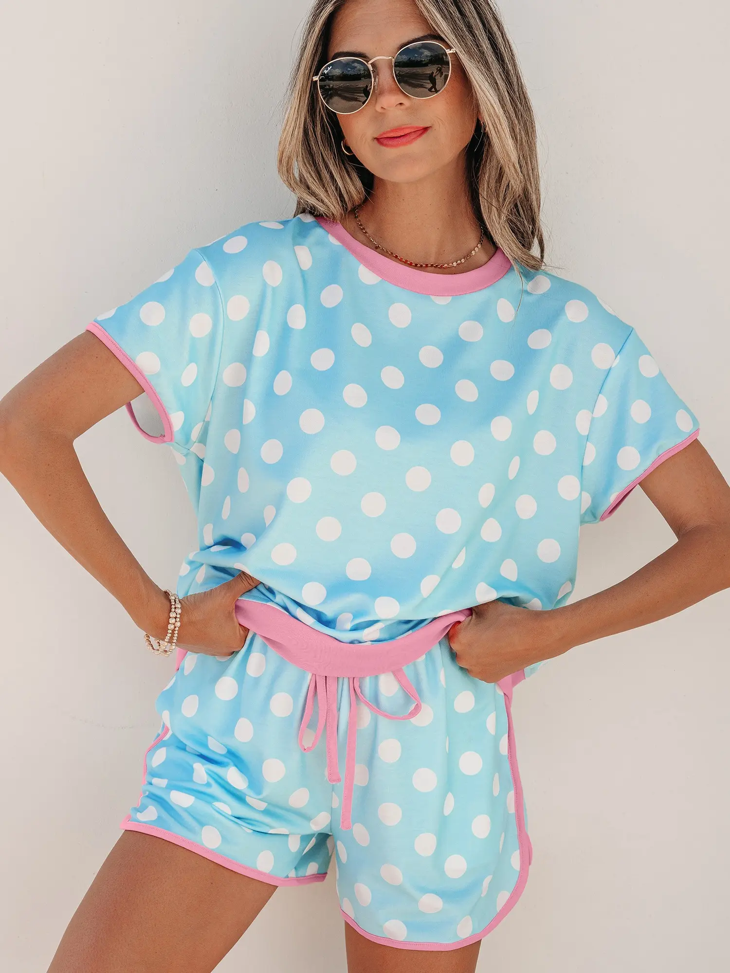 Women's 2-Piece Polka Dot Crew Neck Short-Sleeve Colorblock Trim Casual Summer Loungewear Set - Vibe, Contrast Binding, Pink Coordinated Top & Short, Machine-Washable for Daytime Use, Shortsleeve, Machine Wash, Casual Sets, Loungewear Ease, Accessories, P