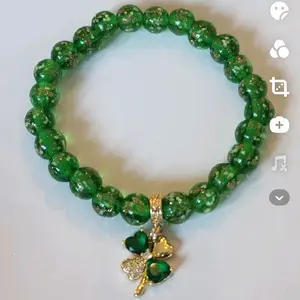 Love Livy Lucky Clover Bracelet – Green Beaded Charm Bracelet