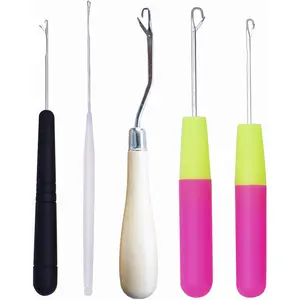 Pack of 5 Different Sizes Latch Hook Crochet  Hook Tools for Braid Hair, Scarf Carpet Making and Other Crafts