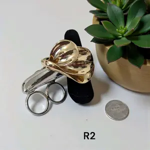 Petal 2 Finger Ring Silver NO RETURNS