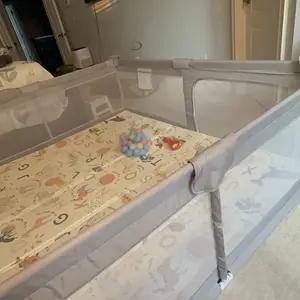 Baby Playpen with Play Mat, Extra Large Playpen for Babies and Toddlers, Baby Fence Play Pen Yard with Safety Gate Fence with 50 Ocean Balls 4 Pull Rings for Kids Indoor Outdoor