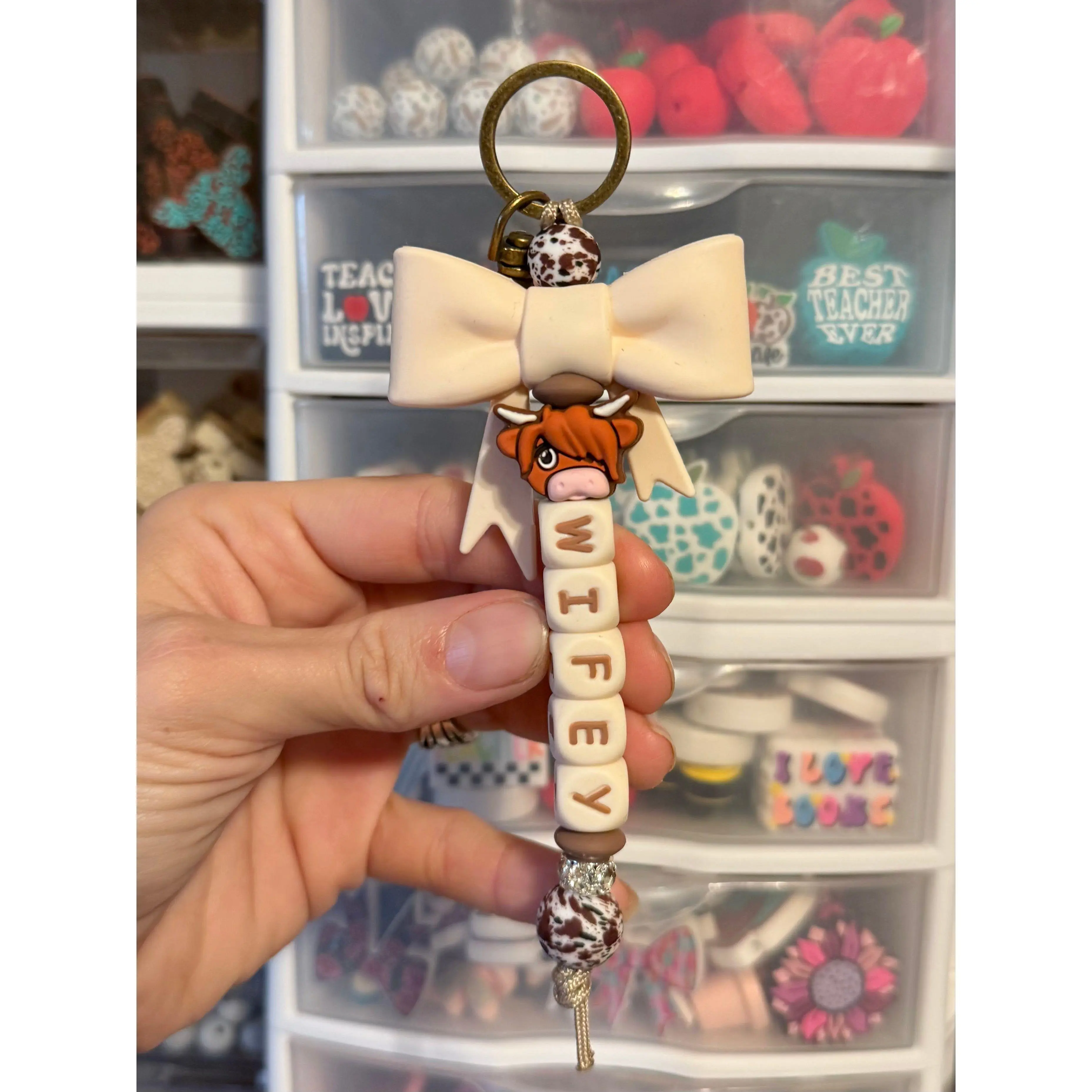 Cream Bow Highland Cow Brown Cowhide Custom Name Keychain