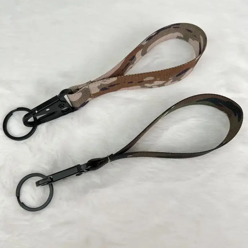 Camouflage Eagle Mouth Buckle Carabiner Clip - Lightweight, Compact, Portable Sports Keychain Charm Key Holder for Outdoor Climbing, Daily Leisure, Everyday, Keychain Clasp, Multifunctional Keychain