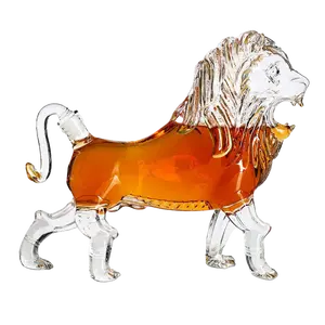 Lion Animal Whiskey and Wine Decanter The Wine Savant - Beautiful Profile of A Lion 500ml - Whiskey, Wine Scotch or Liquor Decanter