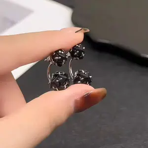 Elegant and sophisticated black zircon earrings for women, niche design with front and back studs, light luxury vintage three-dimensional earrings E50098-EH
