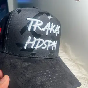 Black trakas HDSPM hats
