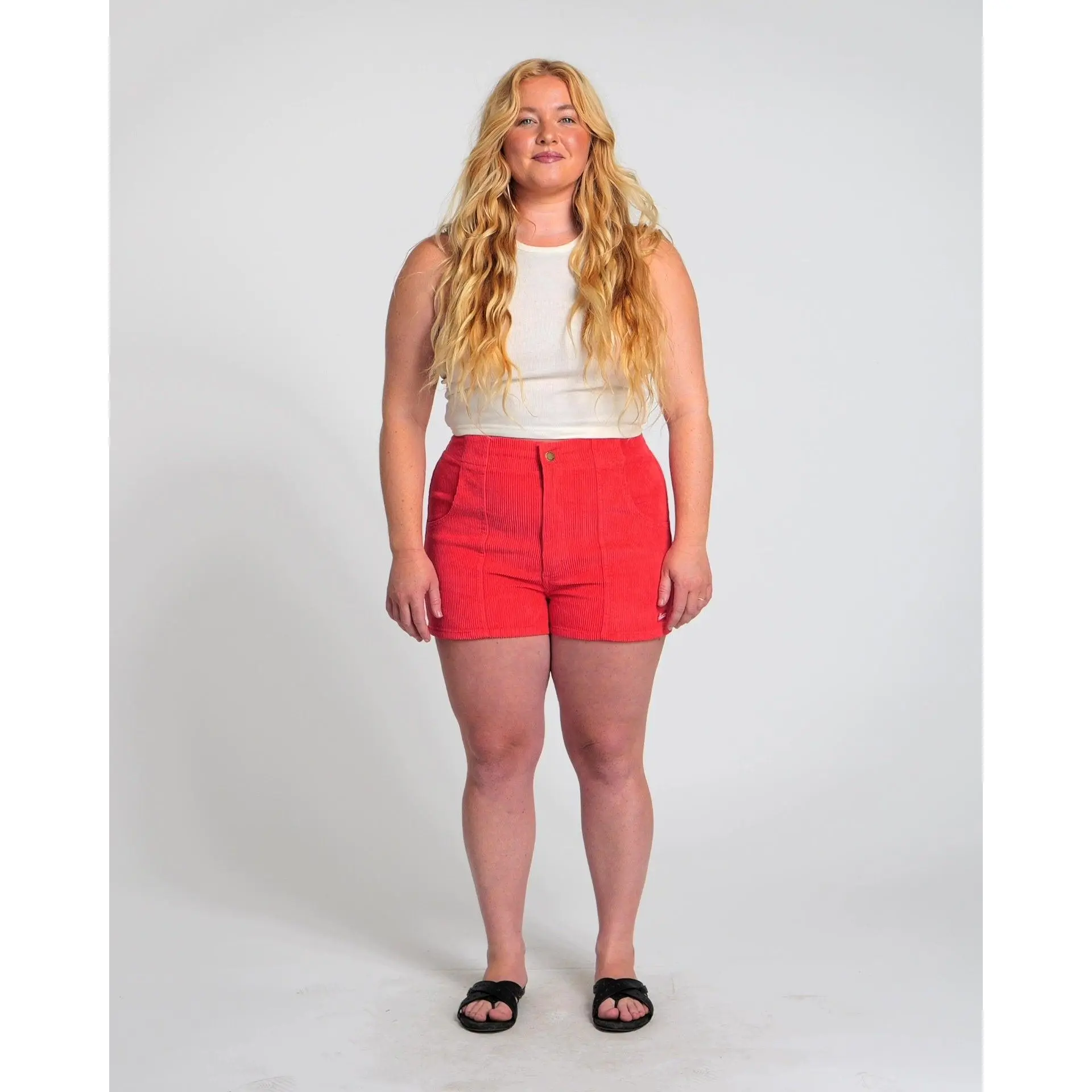 Women's Short (Red)
