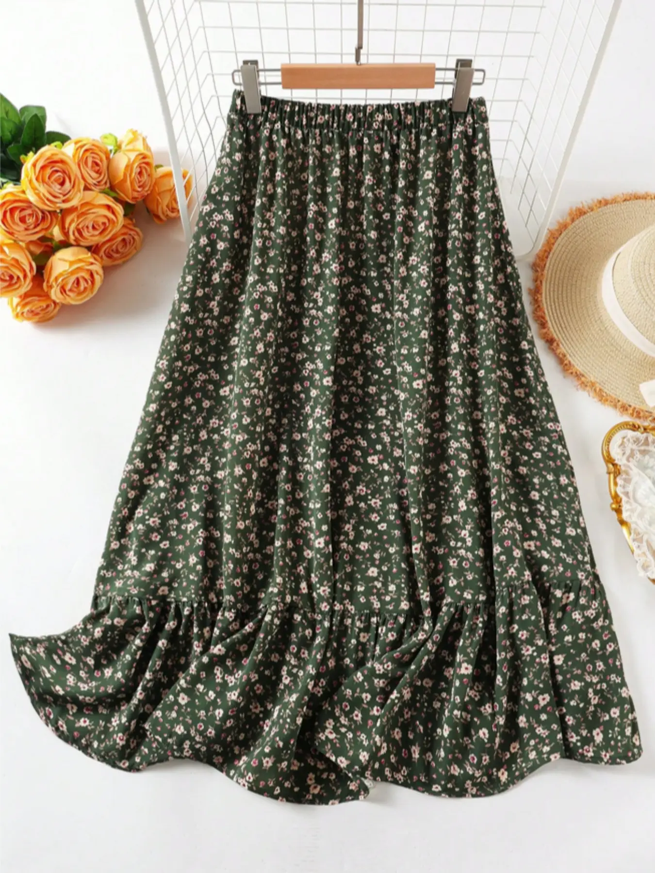Women's Floral Casual Dress, Boho Casual Skirt, Two-Layer Design, Woven Fabric, Fitted, Versatile Fashionable Women's Clothing, Perfect for Daily Wear & Special Occasions