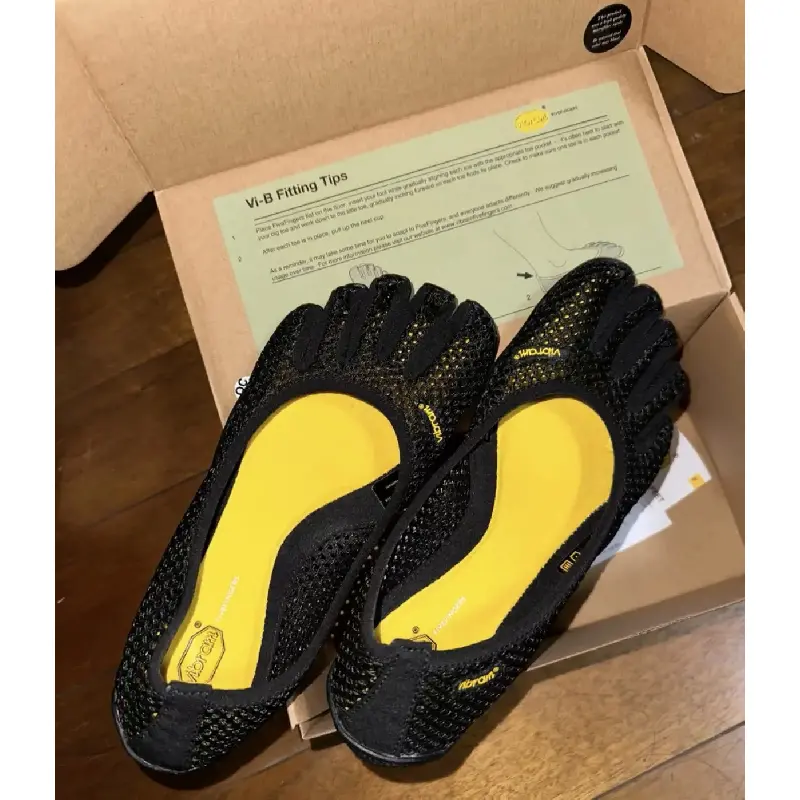 Barefoot Five Toe Shoes for Women, Lightweight Non-Slip Yoga Shoes, Breathable Minimalist Footwear for Pilates, Dance & Everyday Use