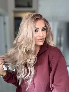 Lovestory Astrid Body Wave Medium Length Ombre Color Synthetic Lace Front Wig Heat Resistant Lace Wigs 13x4 Free Part Wigs for Women