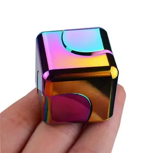 Colorful Rotating Cube, Fidget Cube, 1 Count Handheld High-speed Bearing Rotating Tabletop Toy, Smooth Spinning Cube, Portable Stress Relief Toy
