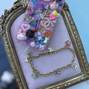 Design Your Own Phone Chain - Customize Your Jewelry with 500+ Charms & a Variety of Stainless Steel Chains