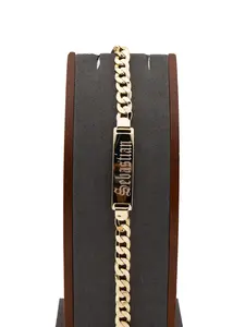 New 8.5-inch Cuban-style bracelet for men, personalized and made of gold laminate. Please provide the name in a note or message.