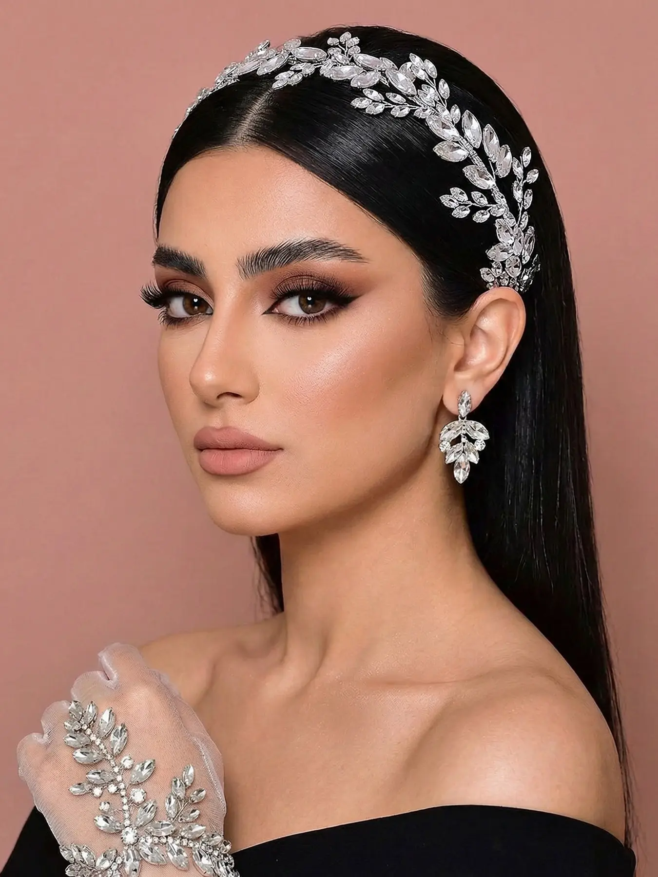 Elegant Rhinestone Hairband for Women, Headband, Summer Wedding Ready Bridal Headwear Accessory, Versatile Party Essential Headpiece, Chic Design Daily Wear, Perfect for Events, Event Appropriate, Glamour, Rhinestone Detailing