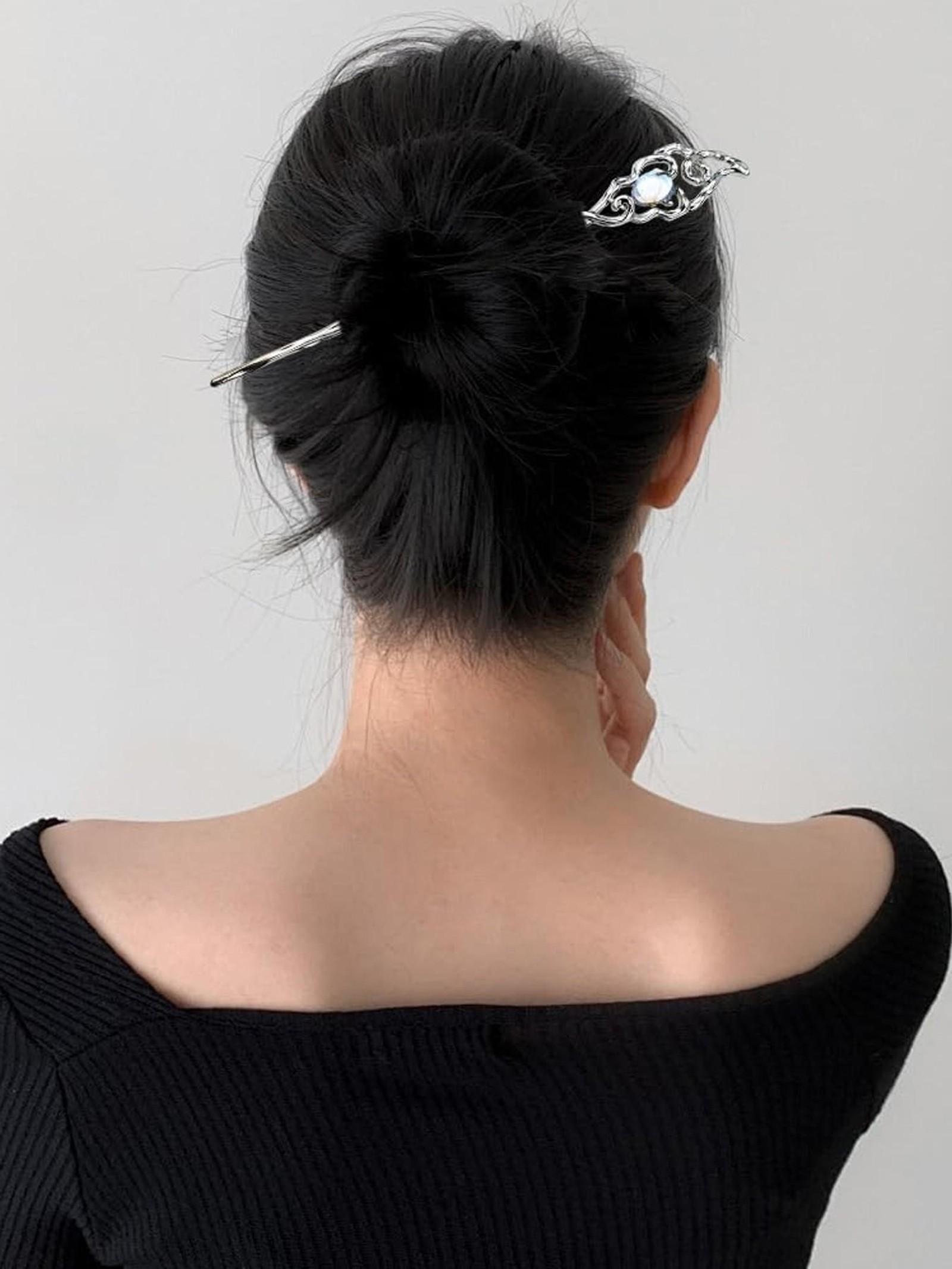 6PCS Star & Moon Hair Sticks for Buns, Vintage Silver Metal Hair Chopsticks, Elegant Updo Holders for Long Hair, Chinese Hanfu & Asian Hairpins for Women & Girls