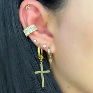 DANIELA EAR CUFF