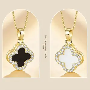 Double-Sided Black And White Four-Leaf Clover Necklace for Women Elegant Chic Luxury High-End Clavicle Chain