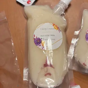 Squeeze Wax melts 8 oz