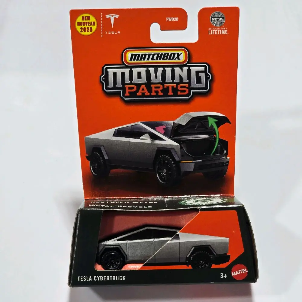 Matchbox Moving Parts Tesla Cybertruck 1:64 Diecast Silver/Black Moving Parts