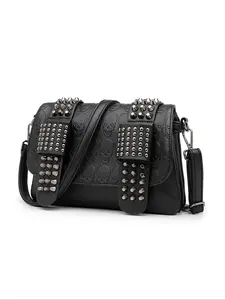 New Women's Punk Rivet Skull Shoulder Crossbody Bag, Chain Strap, Casual Fashion Accessory for Daily Use, All Seasons, Cross Body Bags