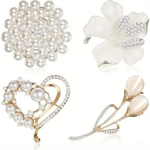 4 PCS Simulated Crystal Pearl Rhinestone Flower Brooches for Women Wedding, Lapel Heart Brooch, Women's Brooch Pin, Imitated Crystal Pearl Rhinestone Floral Brooch for Bridal Wedding, Lapel Heart Shaped Brooch, Durable Luxury