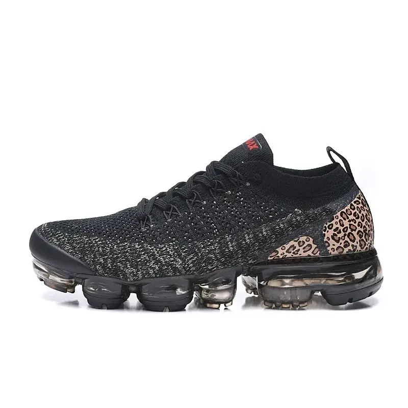 Newest Arrivals Running Shoes Women mens Triple black white red trainers Sports designers Sneakers Size