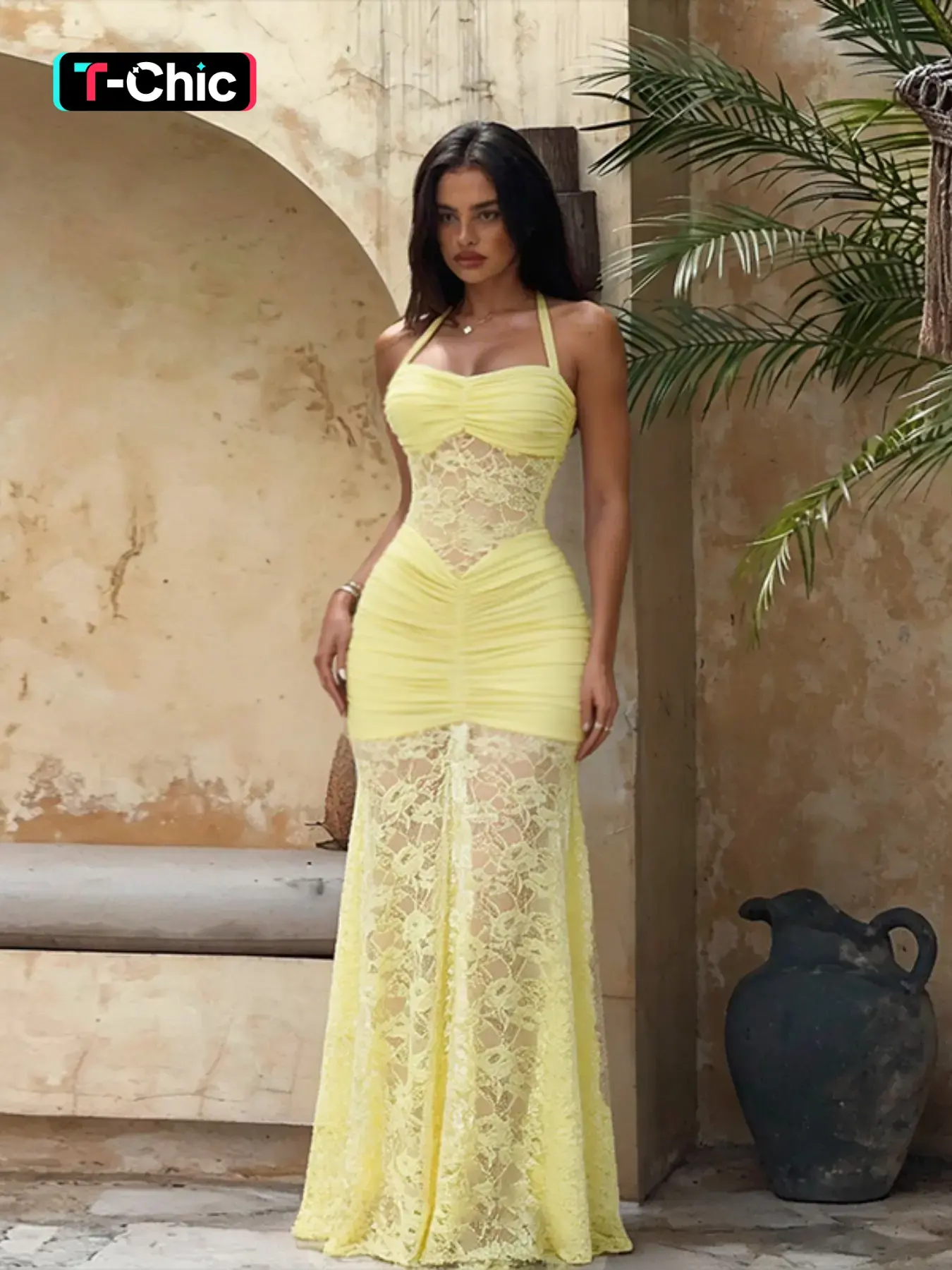 Elegant Feminine Lace Halter Backless Dress, Sleeveless Design, Perfect for Party & Casual Wear, Women's Fashion Dress
