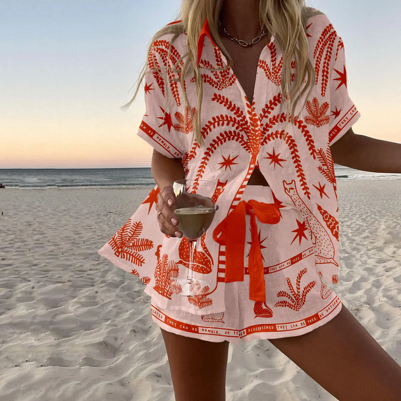 Stylish Two-Piece Set | Bohemian-Style Casual Printed Outfit | Seaside Vacation Style | Natural Floral Set | Comfortable Resort Wear | Sizes S–5XL