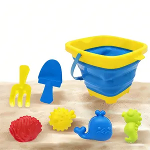 Beach Toy Set with Foldable Buckets, Sand Molds and Shovels, Travel Beach Vacation Essentials, Summer Party Favors, Play Sand Kit