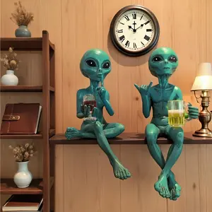Funny Alien Drinking Wine Resin Figurine, Cute Ufo Garden Statue, Outdoor Decorative Ornament, Holiday Gift Idea