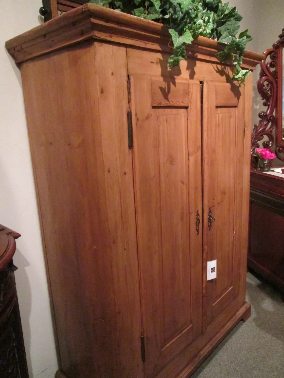 Double Door Wardrobe