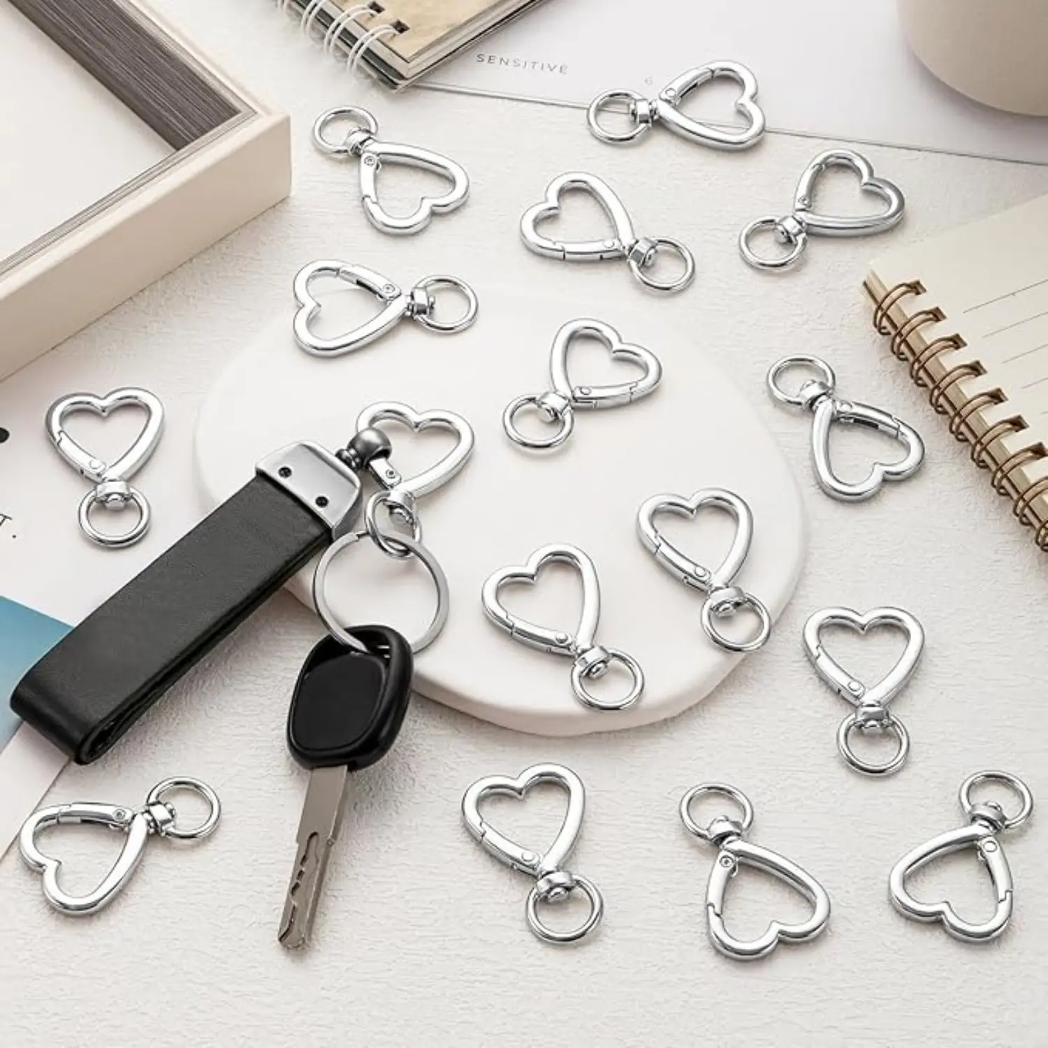 30Pack Metal Heart Shape Keychain Sliver Heart Carabiner Clips for Keys, Snap Hook Keychain Clip for Wristlets, Card Holders and Picture Keychains - Tools & Hardware.