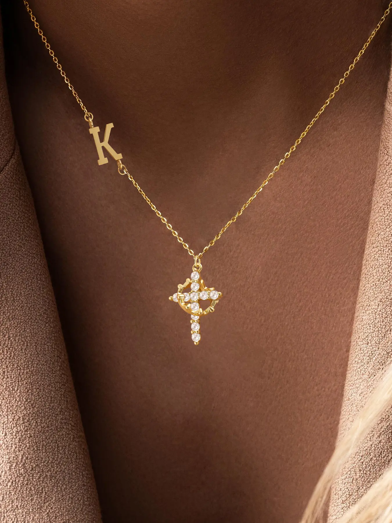 Women's Zirconia Crown Cross Design Pendant, Stainless Steel Chain, Casual Fashion Jewelry for All Seasons, Statement Religious Necklace, Cross Pendant Necklace, Accessory Necklace