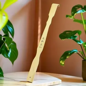 Natural Bamboo Back Scratcher, Self-Use Back Scratch Tool, Relief for Itchy Back, Minor Imperfections Normal, Home Use, Body Care
