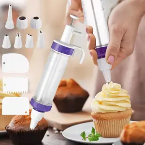 1 Set Food-Safe Plastic Dessert Decorating Syringe Kit - Pastry Filling Injector with 5 Nozzles, Scraper Blade & Couplers - Versatile Baking Piping for Cupcakes