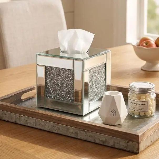 YACSNBF Square Mirrored Tissue Box Cover,Crystal Crushed Diamond Tissue Box,Silver Luxury Tissue Holders for Either Tissues in a Bathroom or Napkins on a Table.(5.5”x5.5”x5.5”)
